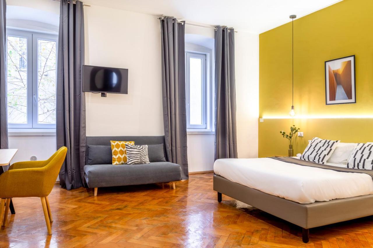 Elegante Appartamento Vicino Alla Stazione - Gold Terst Exteriér fotografie